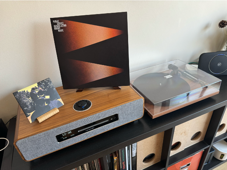 A photo of the music system I use showing the R5 player unit and the Pro-ject E1 turntable